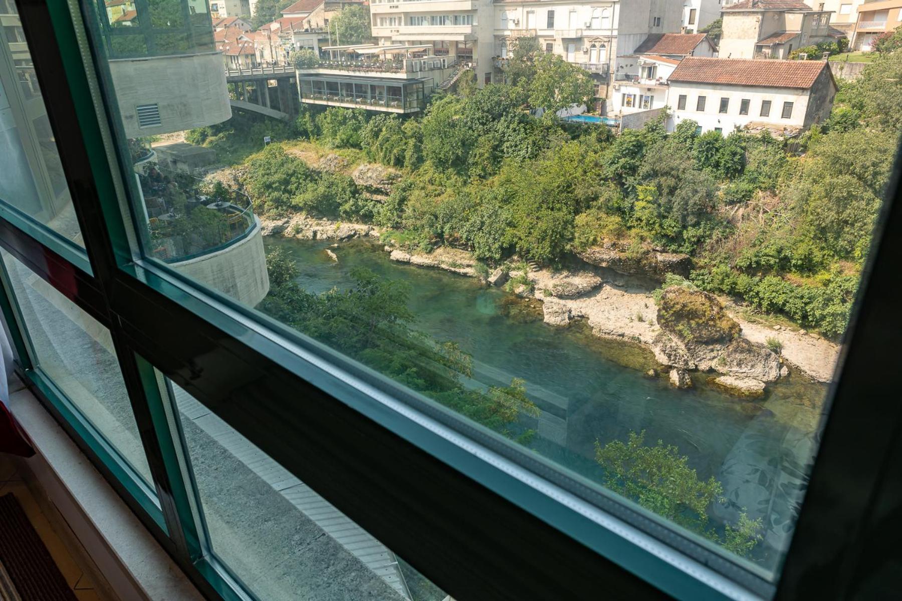 River Harmony Apartment Мостар Екстериор снимка